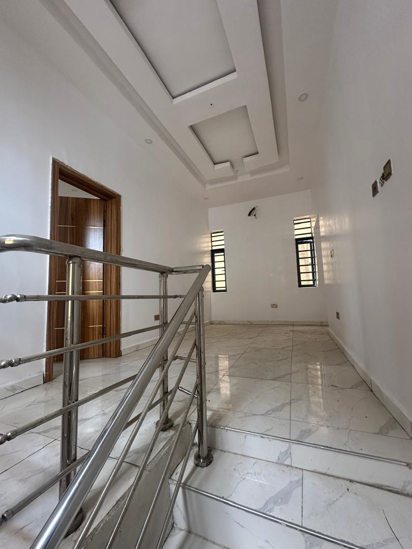  4 BEDROOM DETACHED