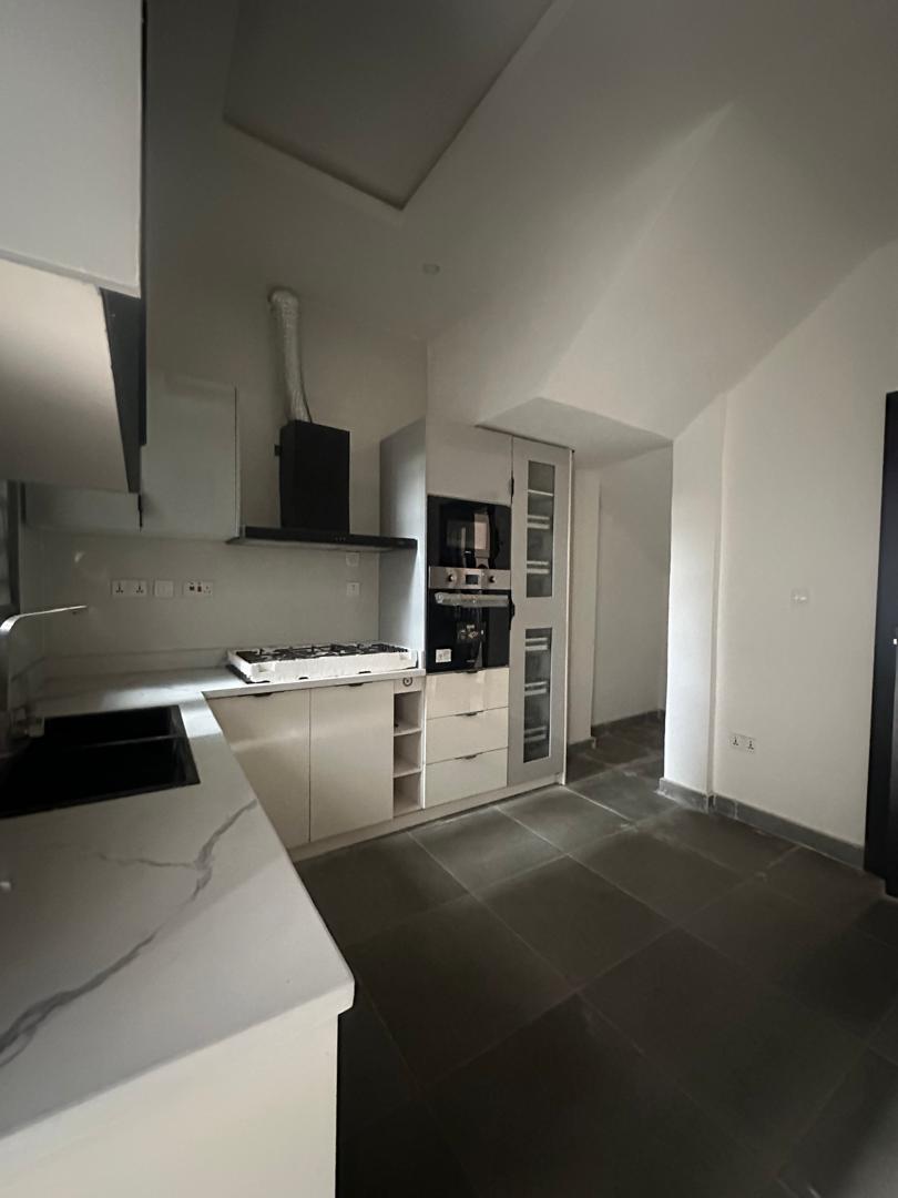 4 BEDROOM TERRACE DUPLEX PLUS BQ 