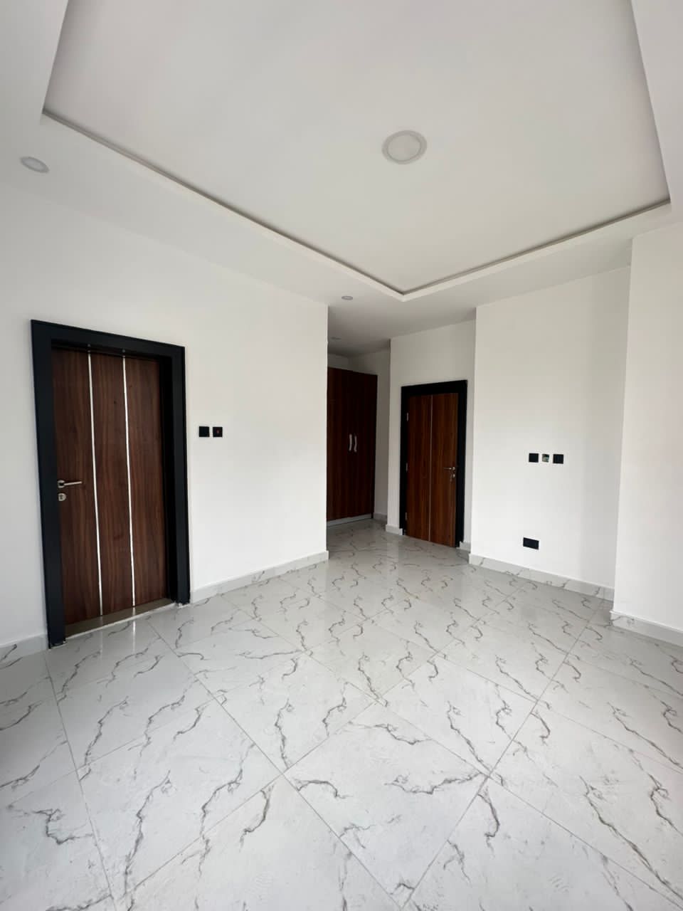 5 BEDROOM DETACHED DUPLEX PLUS BQ 