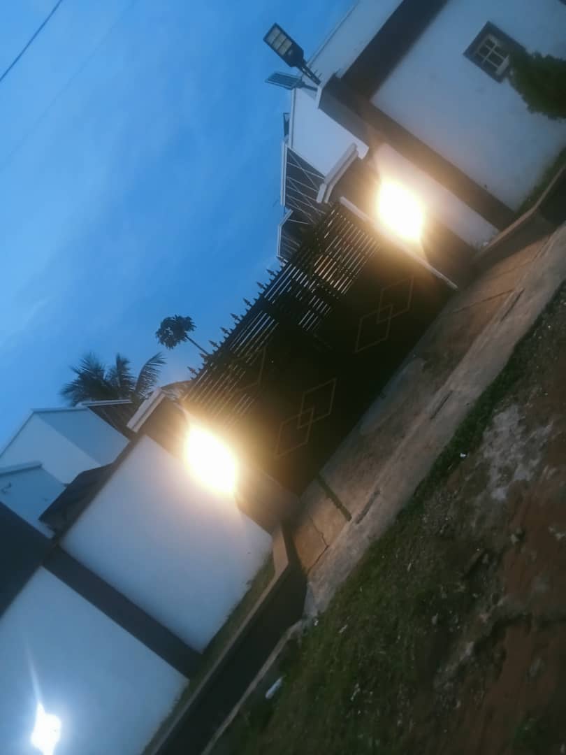 LUXURY 2 BEDROOM APARTMENT 