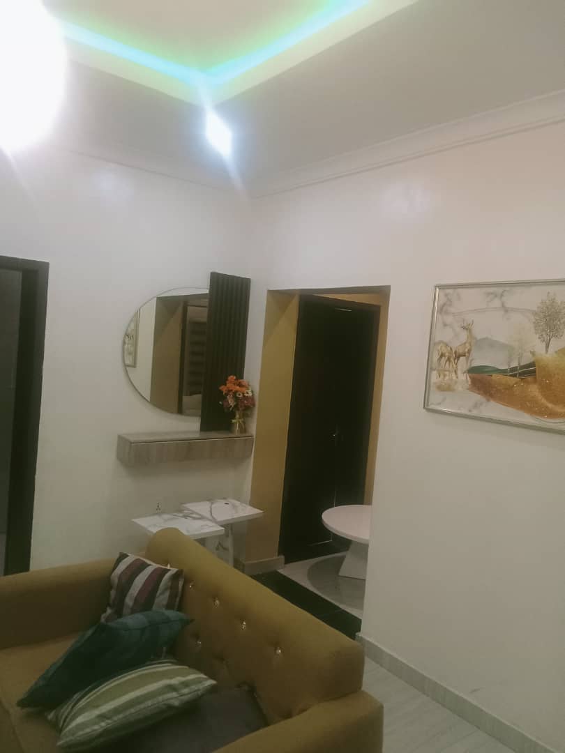 LUXURY 2 BEDROOM APARTMENT 