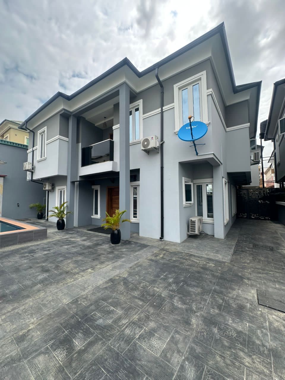 5 BEDROOM DETACHED DUPLEX PLUS BQ & SWIMMING POOL 
