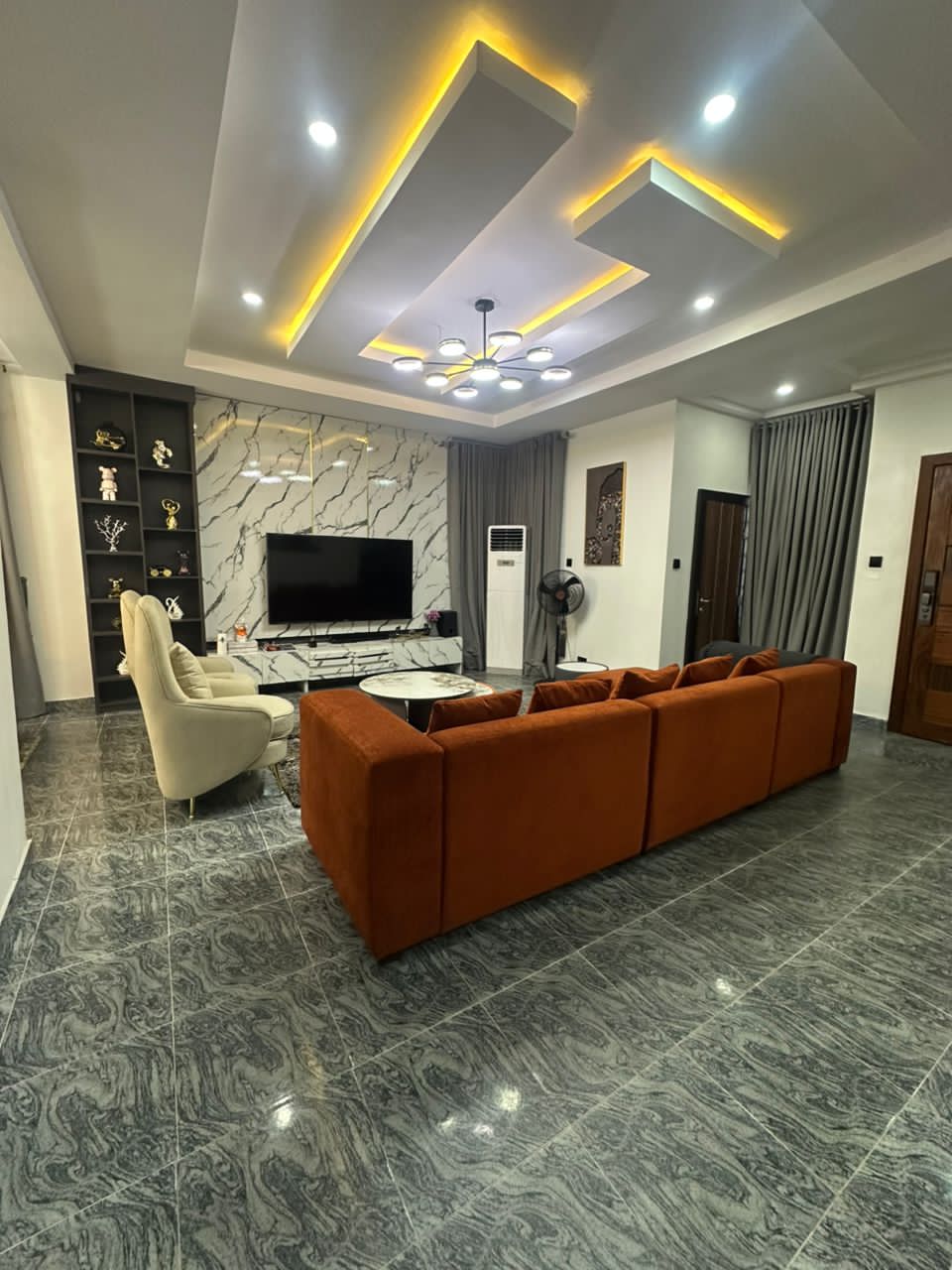 5 BEDROOM DETACHED DUPLEX PLUS BQ & SWIMMING POOL 