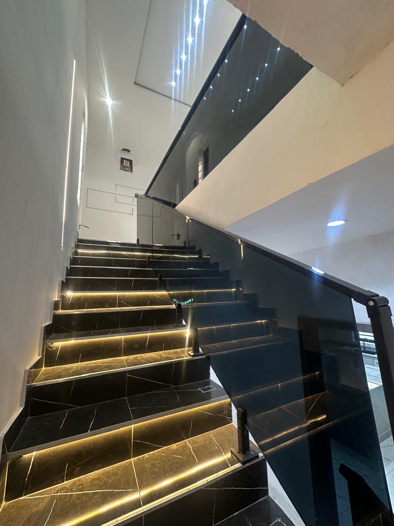 5 Bedroom Detached Duplex 