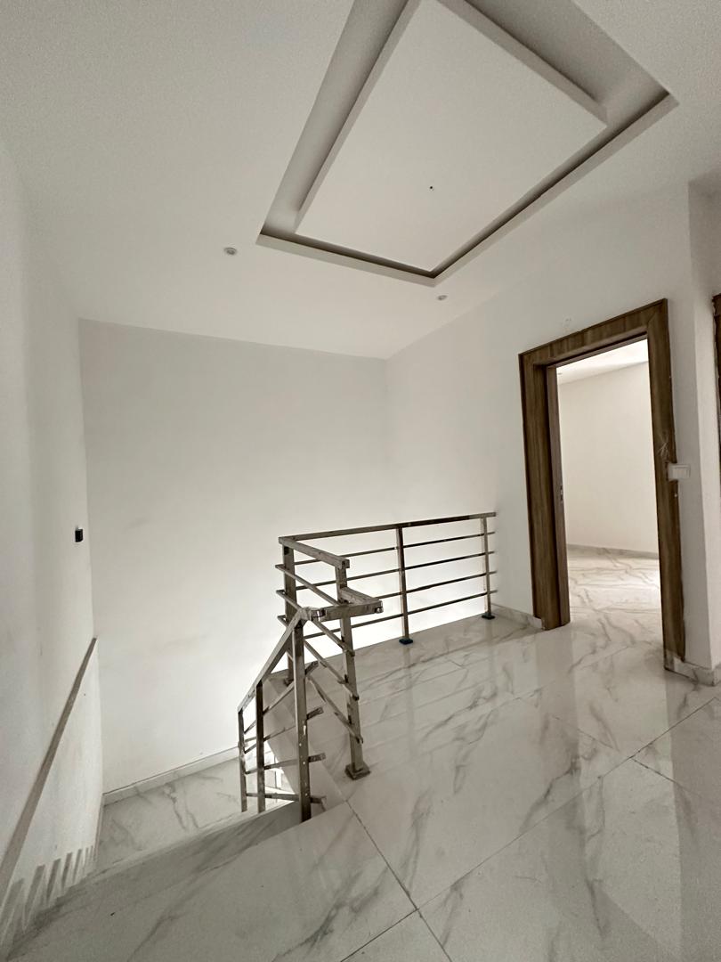 4 Bedroom Terrace Duplex 