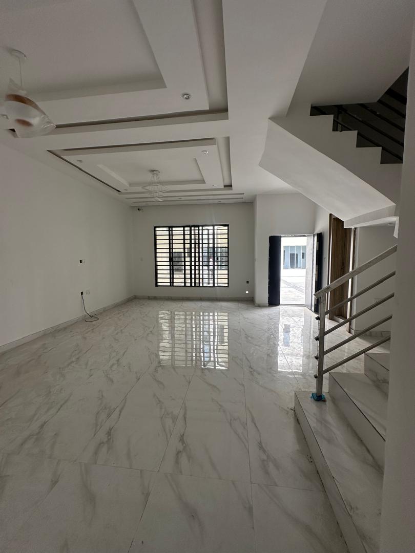 4 Bedroom Terrace Duplex 