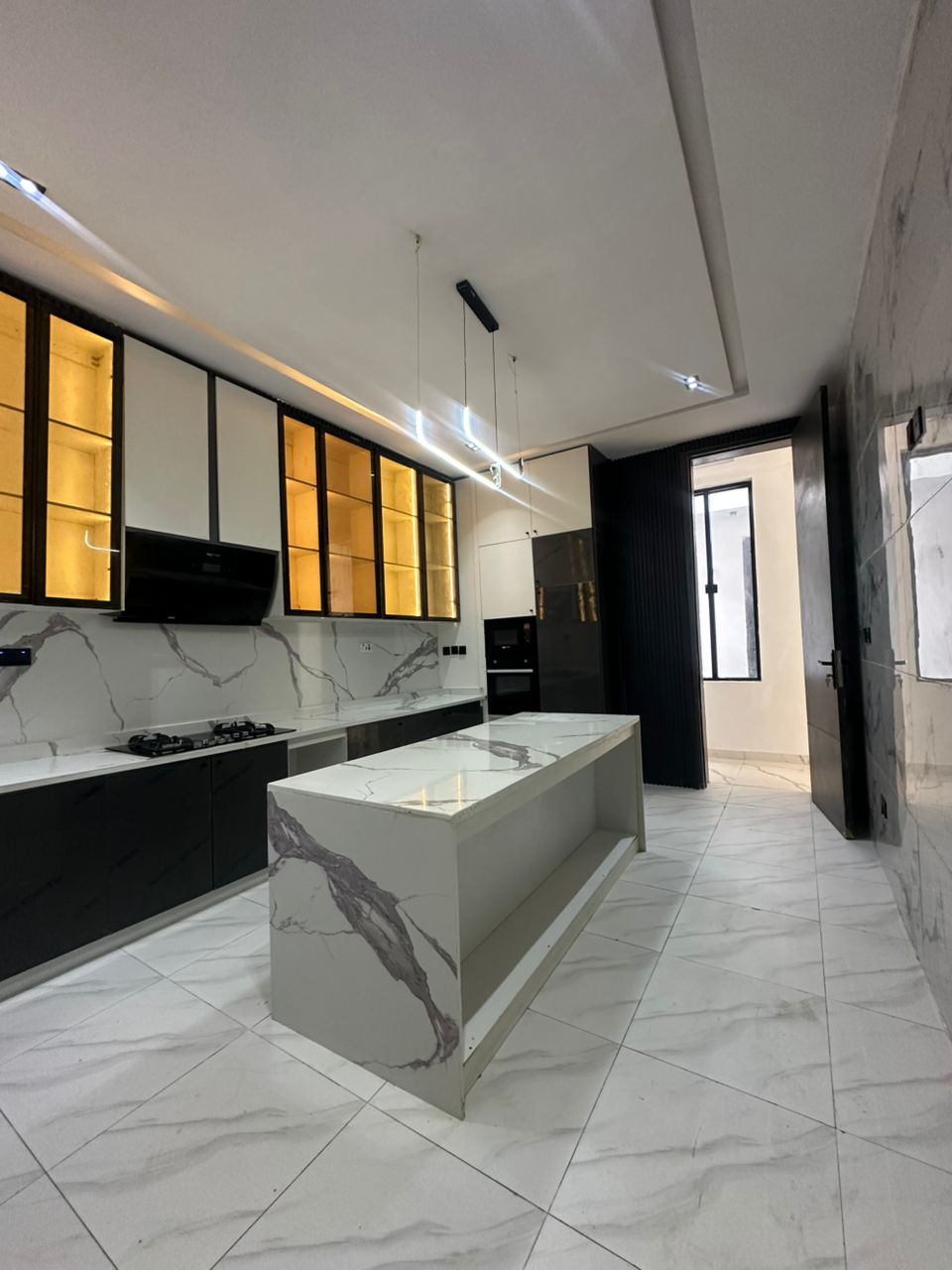 Ultra Modern 5 Bedroom Detached Duplex 